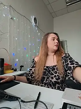 Czat XXX na żywo – Juicy_PeachLux