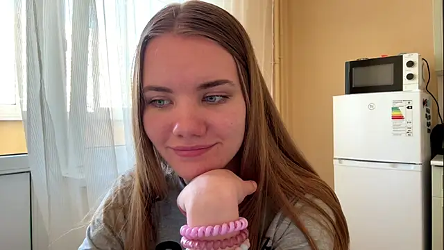 Chat +18 de doana_bebriti ao vivo