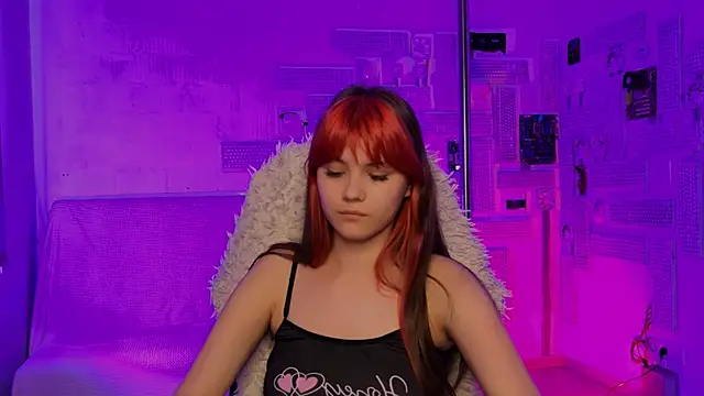 EvaThopson's Live XXX Chat
