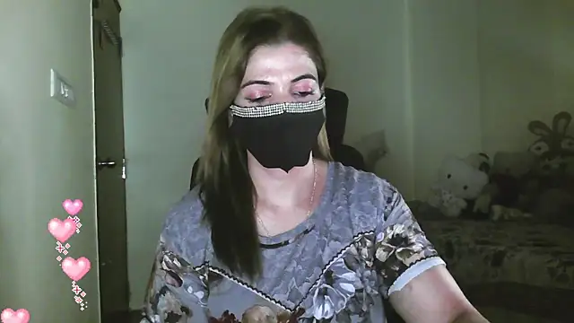 Chat +18 de Cute_Sonii ao vivo