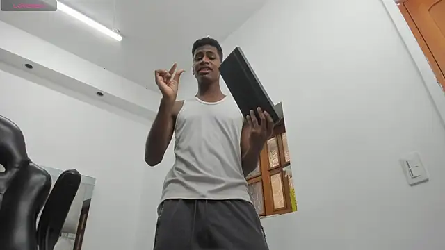 Show webcam de khris__evans