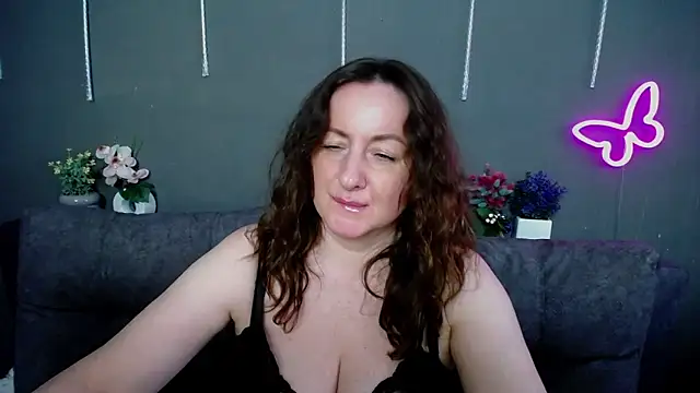 Chatroom XXX en direct de Abby_Taylorr