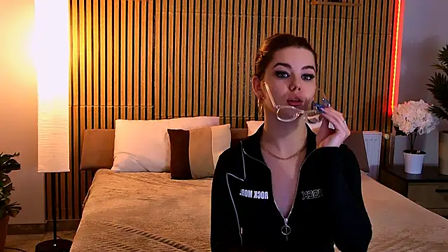 Chatroom XXX en direct de PrincessSlay