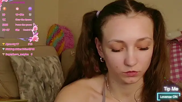 دردشة Milky_flexy_cat الجنسية المباشرة
