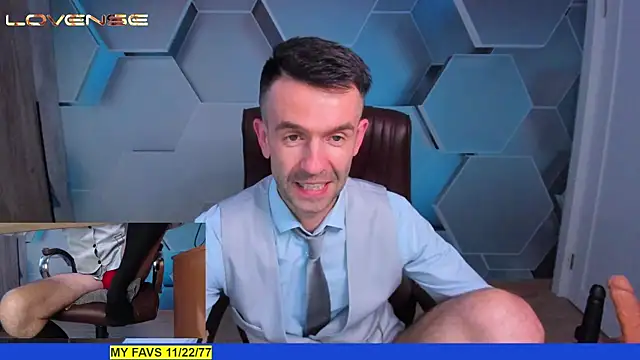 SteveTiger 现场XXX聊天