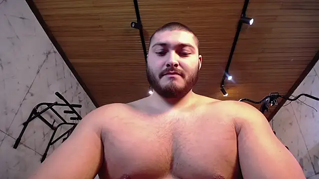 Darius_Wolfe Show in webcam