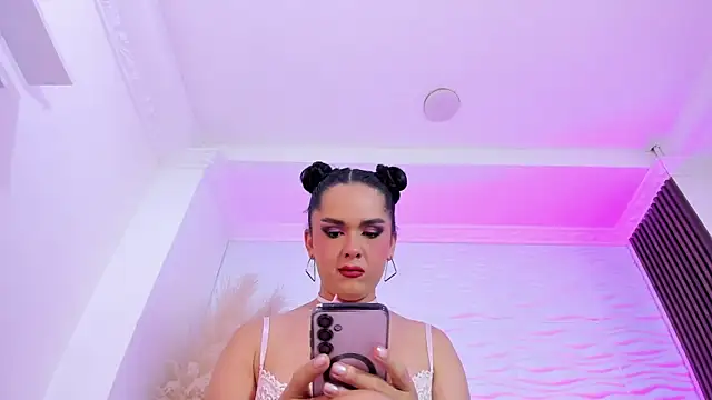 Вебкам-шоу AudreyHayworth