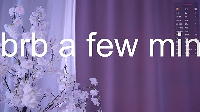 FancyEsten élő XXX-chatje