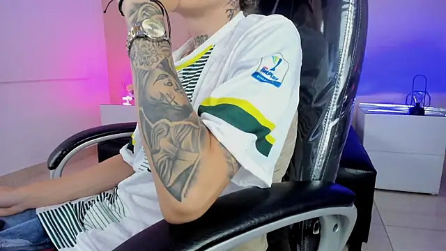 عرض كام Nascary_Fox