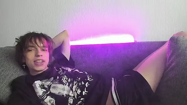 Chatroom XXX en direct de Nolan_Sagee