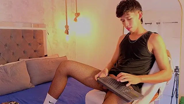عرض كام dave_eliot