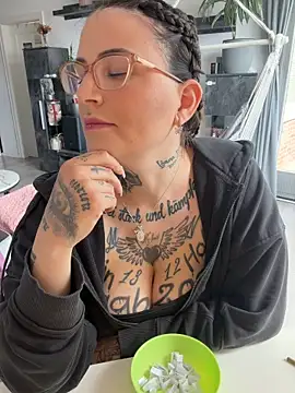 NyxTattoon Live XXX chat