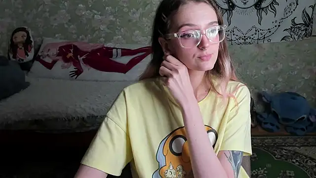 Cutie_Adelia: απευθείας συνομιλία ΧΧΧ