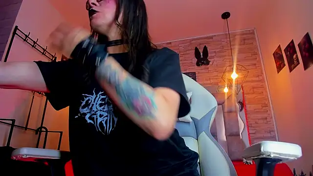 Evangelinejoness_ élő XXX-chatje