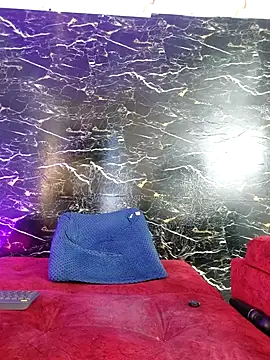 crislingery_dolli 现场XXX聊天