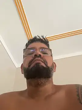 Chat +18 de adgato ao vivo