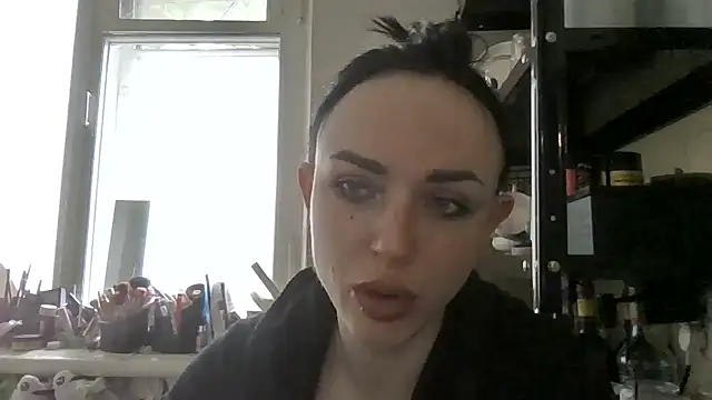 Trinsy_Love's Live XXX Chat