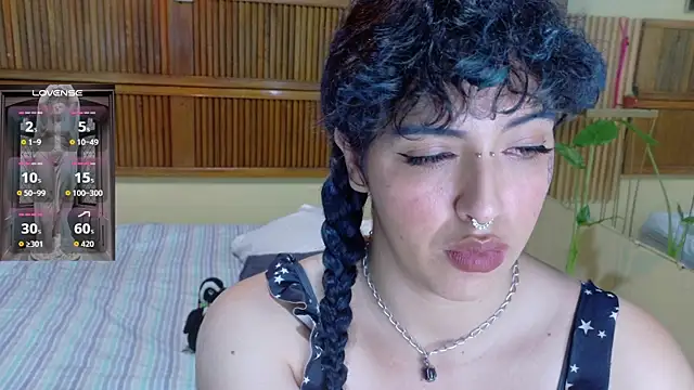 Eli666uwu লাইভ XXX চ্যাট