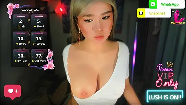 Webkamerová show xBigSurpriseLorainex