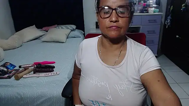 Sembang XXX Secara Langsung pervert_mommy_