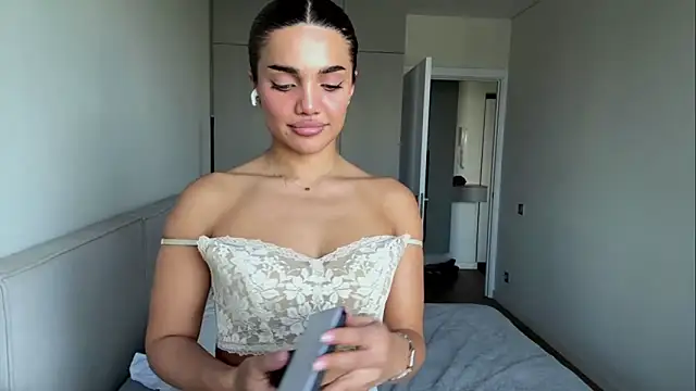 MelindaReny webcam show