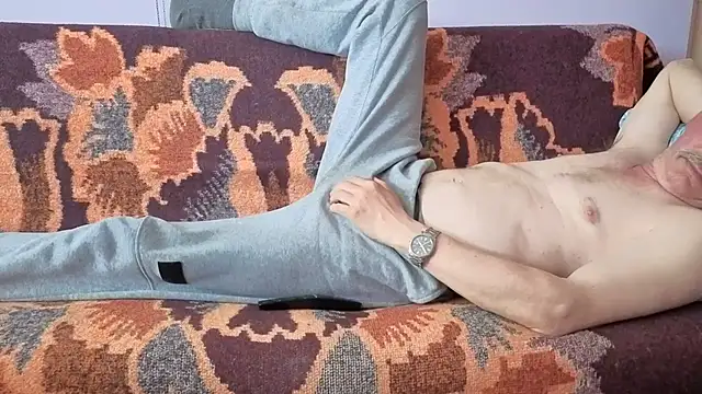 Show webcam de cumloverboyxx69