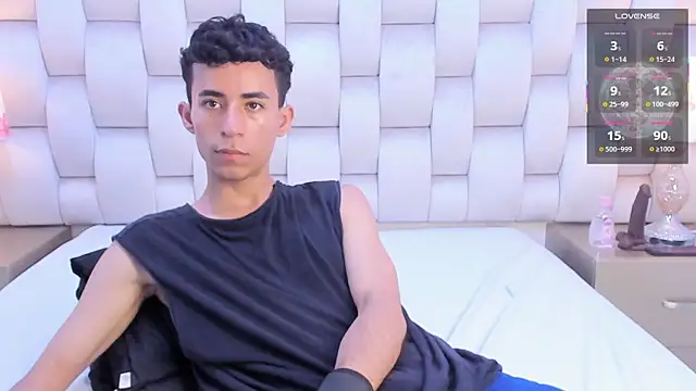 Zahir_Ashar Show Webcam