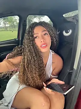 roxyrougee 라이브 XXX 채팅