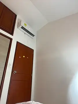 Jenna1_ Adlı Modelin Canlı XXX Sohbeti