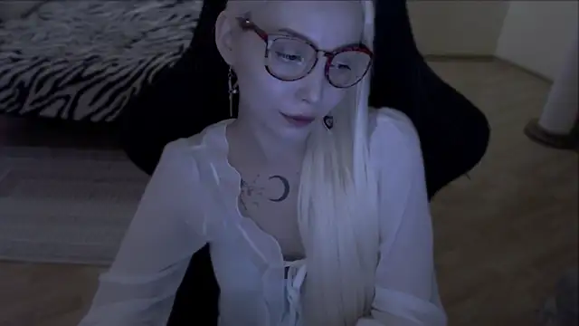 Chat XXX ao vivo de fromsun_forsoul777