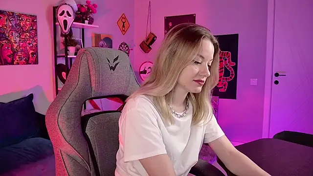 Chat +18 de VireliaMoonfall ao vivo