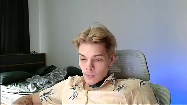 DENIS_HERE 网络视讯表演