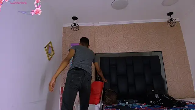 dilan_alfonzo's Webcam Show