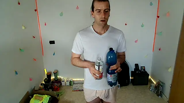 hei_69 Chat XXX in diretta