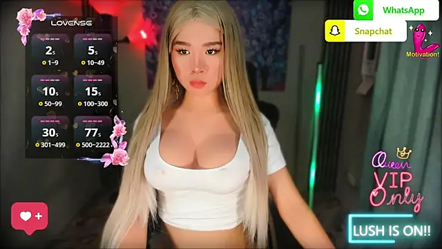 xBigSurpriseLorainex's Live XXX Chat