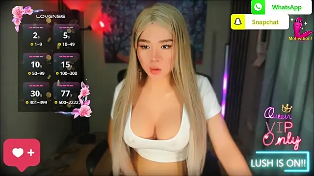 xBigSurpriseLorainex Pertunjukan Webcam