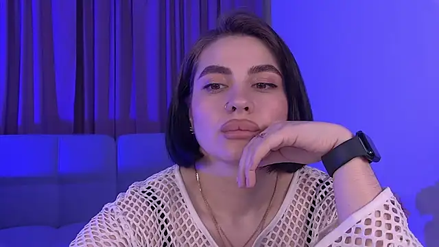Chatroom XXX en direct de AdrianaToress