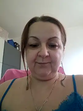 LoraCougar's Webcam Show