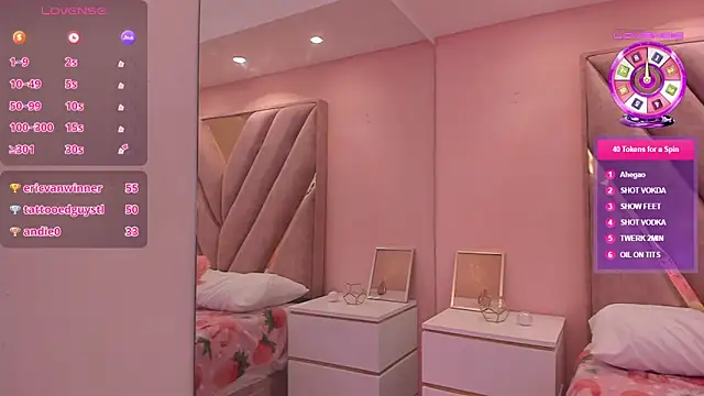 chloe_larson élő XXX-chatje