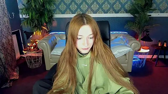 Czat XXX na żywo – LizzaMoonn