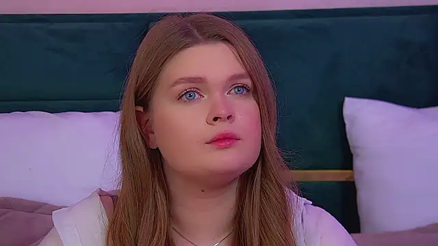 Živý XXX chat CrystalLyons