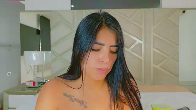 RoseMariee_ 现场XXX聊天