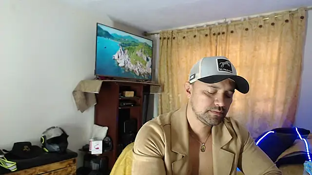 AlejoMoretti Webcamshow