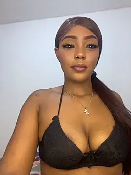 zaracollins01's Webcam Show