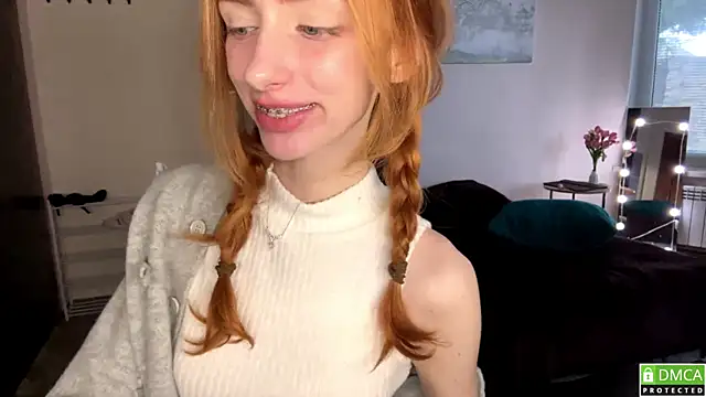 AliceServanica: вебкам-шоу