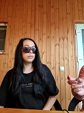 แชท XXX สดของ -Pupsiki-