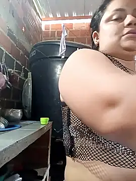 Chat +18 de dirty_violeota_19 ao vivo