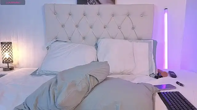 Chat +18 de Isabella-lux ao vivo