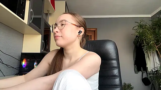 Chatroom XXX en direct de Milaissocute