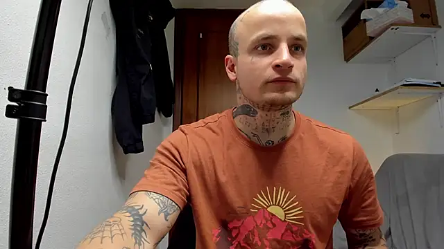 Webkamerová show layneinchains
